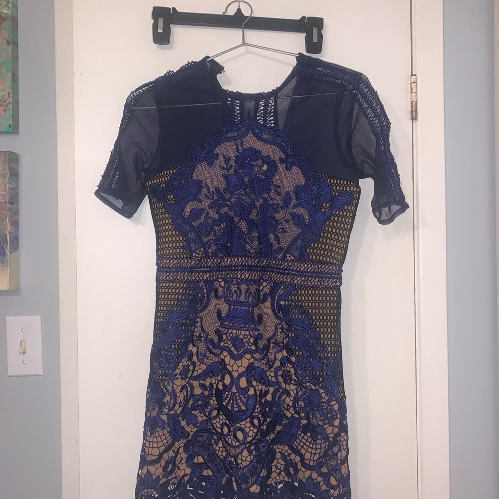 Blue Sheath Mini Dress with Crew Neck and Short Sleeves